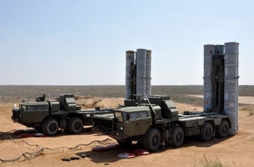 Hệ thống tên lửa phòng không S-300 của Quân đội Nga